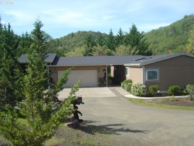 2696 SE Booth Ave, Roseburg, OR, 97470