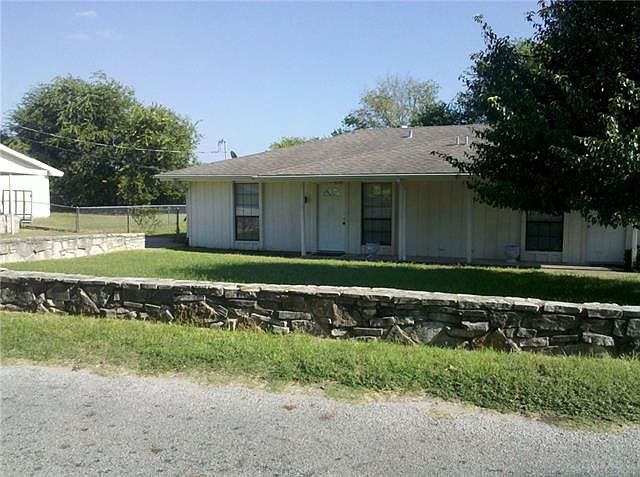 1st image of 5725 Walnut Creek Dr