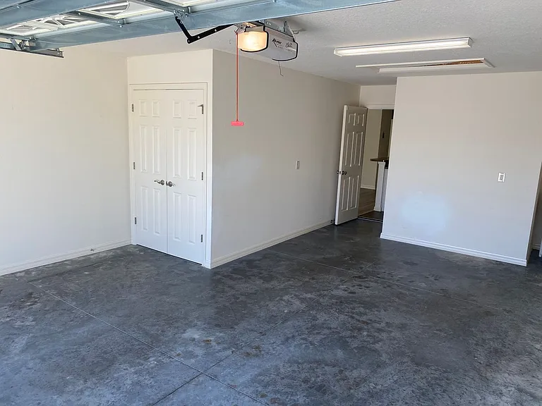3102 Sabal Palm Ave — Photo 25
