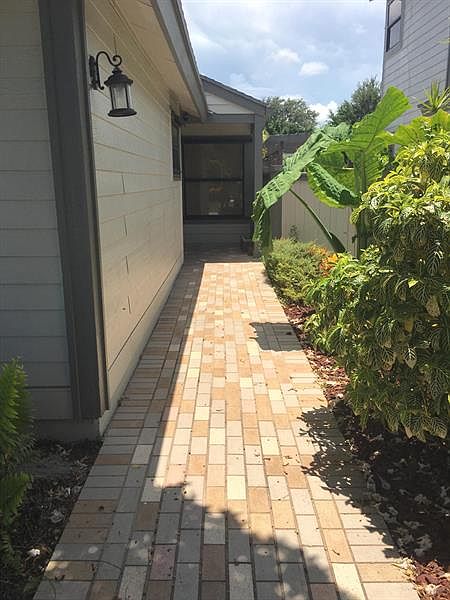 1st image of 2569 Bedford Mews Dr