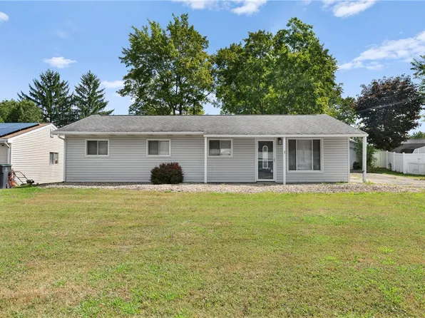 313 Byron Cir, Cranberry Township, PA 16066