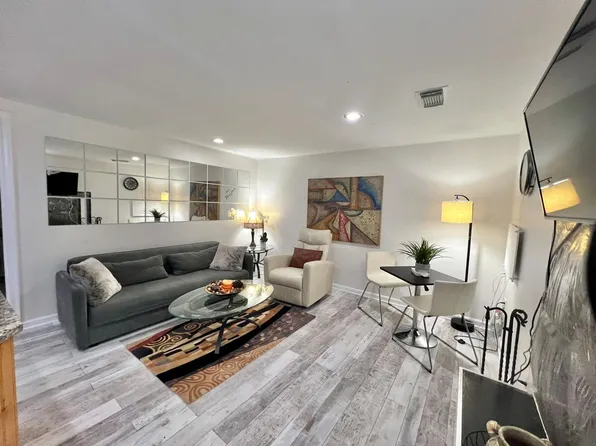 11850 Sunrise Valley Dr #Id1473429p, Reston, VA 20191