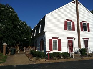 394 Eaton St, Hampton, VA 23669