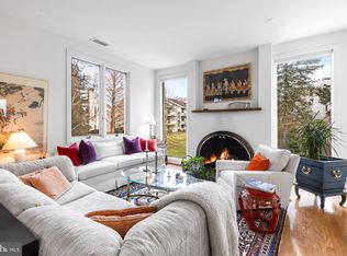 10 Etienne, Devon, PA 19333