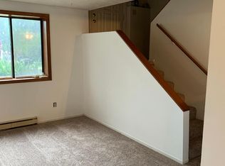 306 W 19th Ave #1, Bellevue, NE 68005