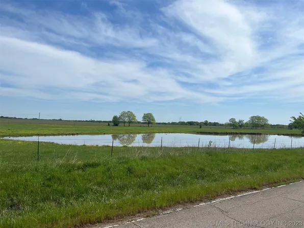 Conifer Rd, Henryetta, OK 74437