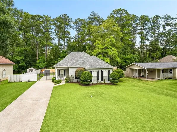 225 Highland Dr, Mandeville, LA 70471