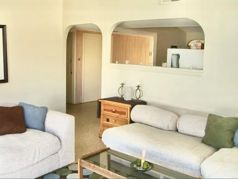5737 Mott St — Photo 3