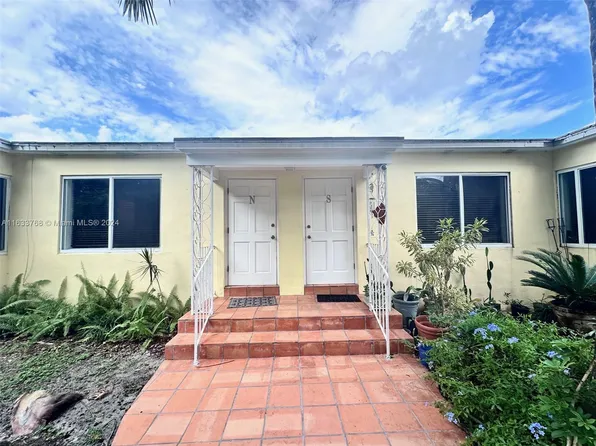 1015 NE 112th St, Biscayne Park, FL 33161
