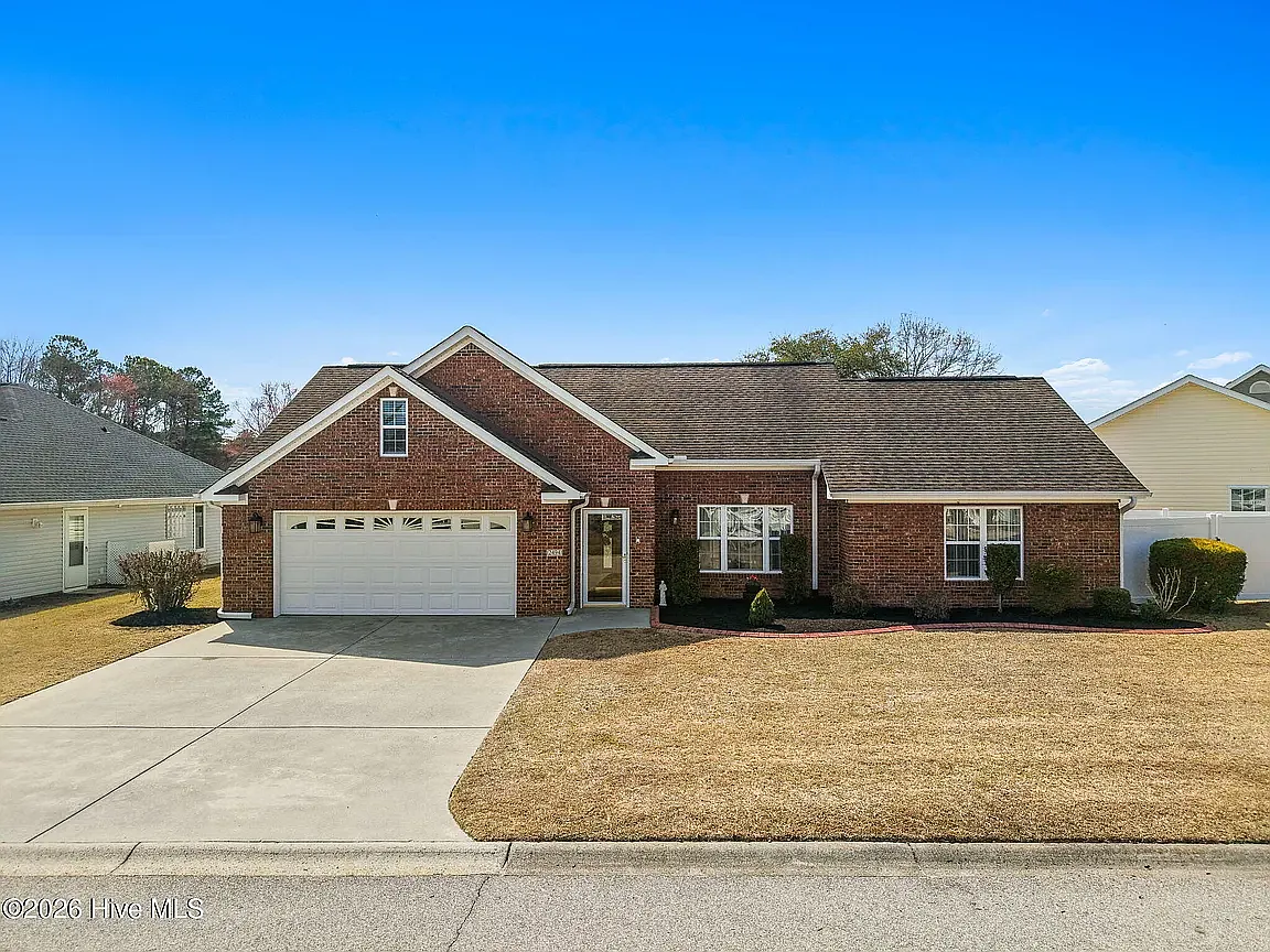 3 bed, 1675 sqft, $2,700 — Photo 1