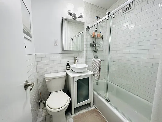 Rented by Lone Peak Realty | media 2