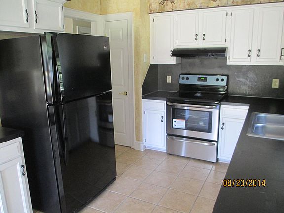 5th image of 622 Hounds Tooth Ct