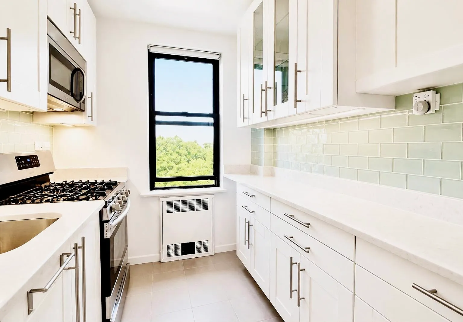 1119 Ocean Parkway — Photo 3