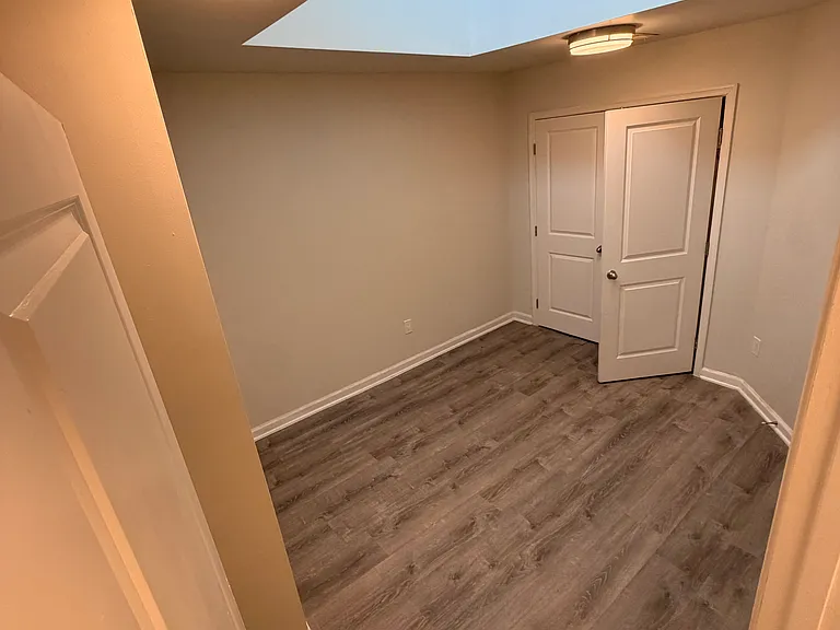 1921 Rosedale St NE #3 — Photo 21