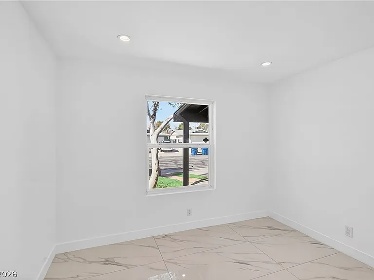 4578 Churchfield Cir — Photo 6