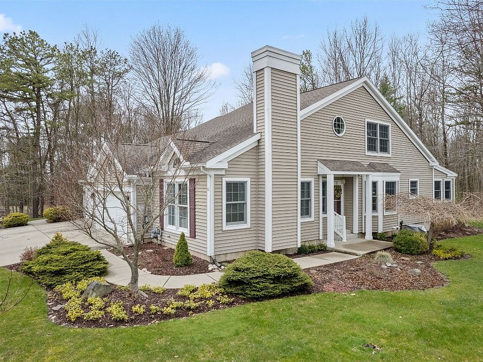 1st image of 6 Moran Ct