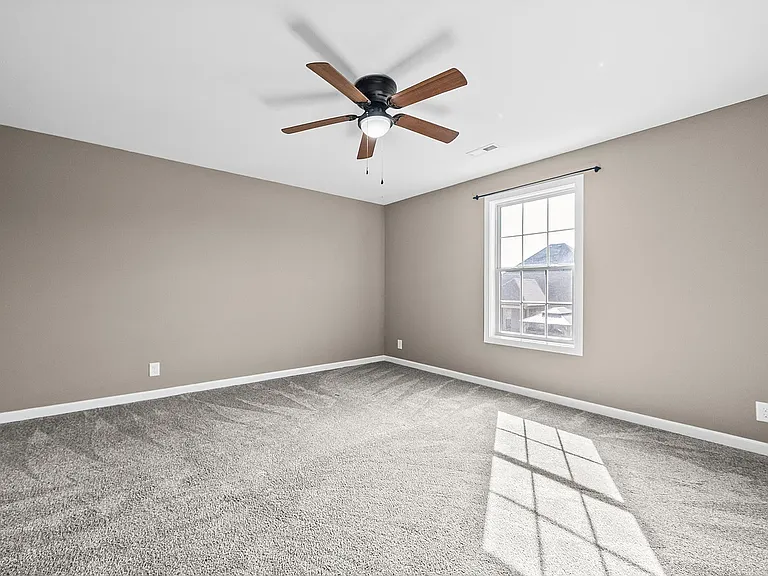 Bedroom 3 14'x15'