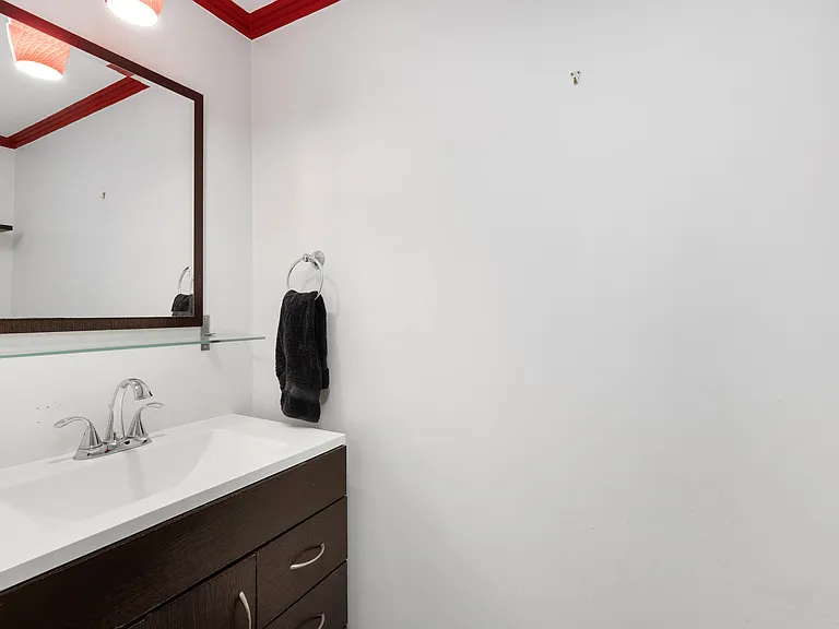 9025 Muirland Dr — Photo 2