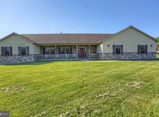 565 Tilden Rd, Mohrsville, PA 19541