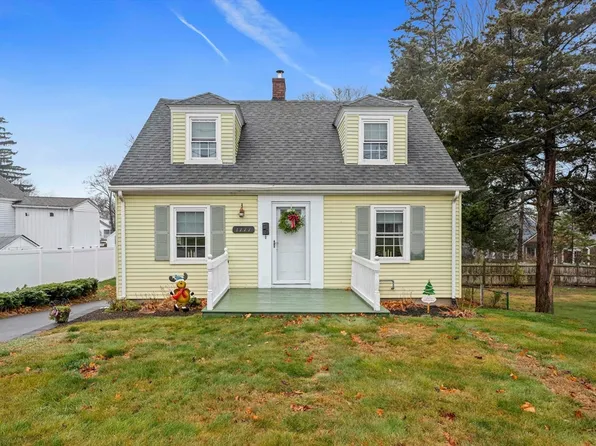 1777 Washington St, Braintree, MA 02184