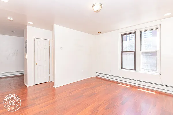 Rented by MySpaceNYC | media 1
