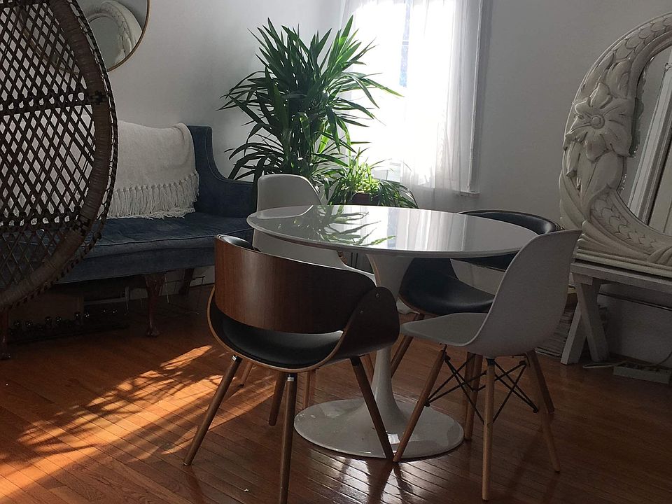 1st image of 1534 N Milwaukee Ave #3F