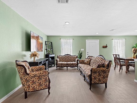 5th image of 3644 Moon Hill Rd
