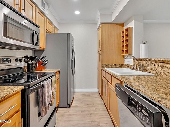 4th image of 2025 E CAMPBELL Avenue #164