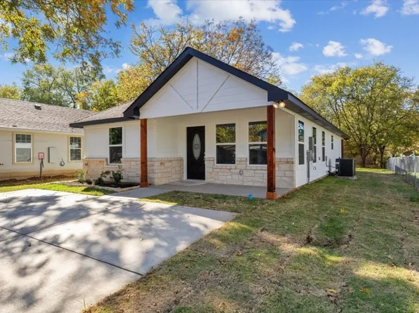 815 Ritchey St, Gainesville, TX 76240
