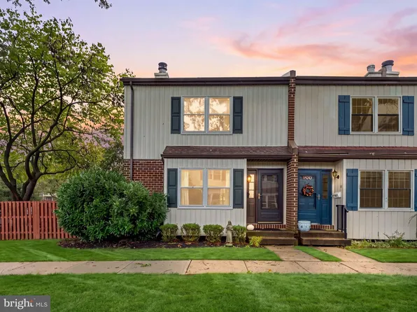 1 Shirley Ln, Lawrence Township, NJ 08648