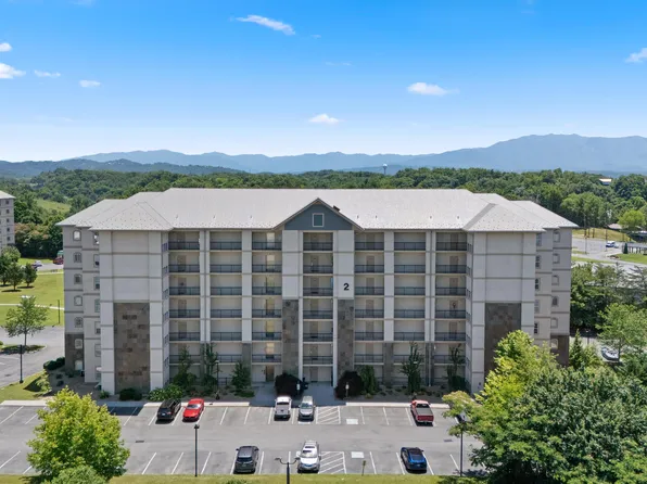 124 Plaza Dr Unit 2105, Pigeon Forge, TN 37863