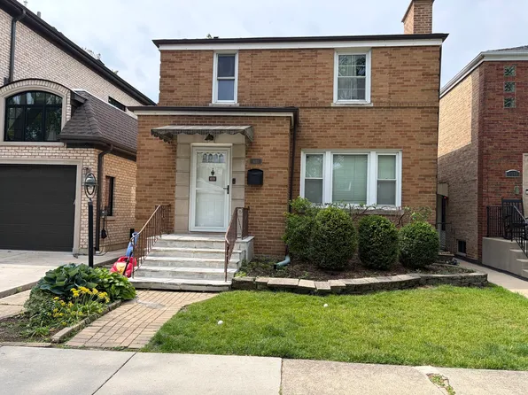3011 W Jarvis Ave, Chicago, IL 60645