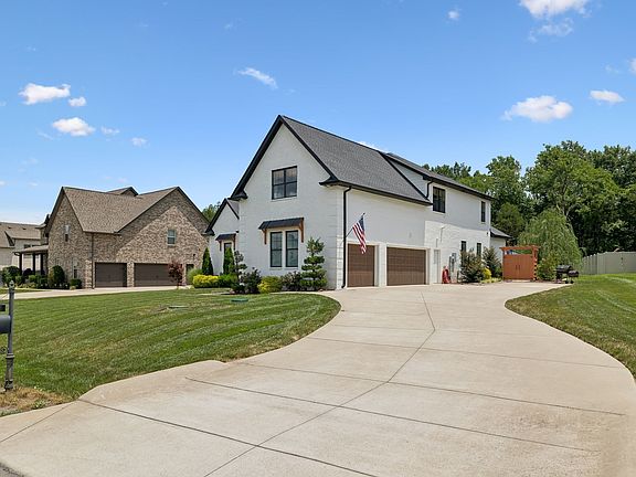 3rd image of 7763 Brenda Ln
