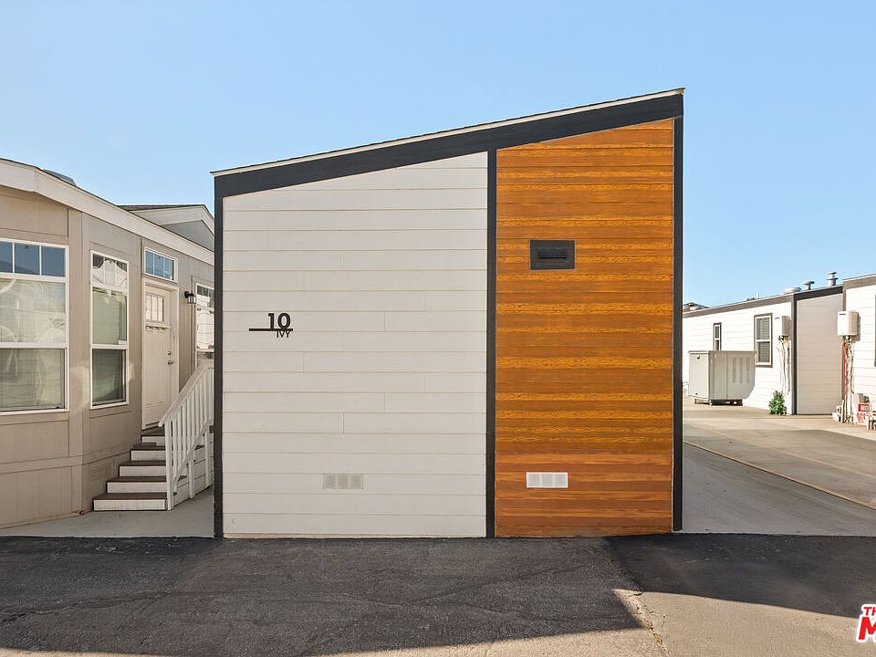 1st image of 8250 Lankershim Blvd #130