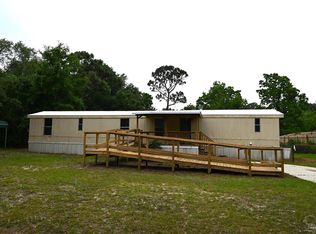6715 Deena Ln, Navarre, FL 32566