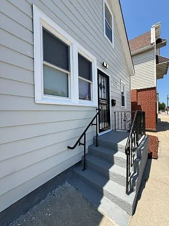 13410 S Brandon Ave #1 — Photo 5