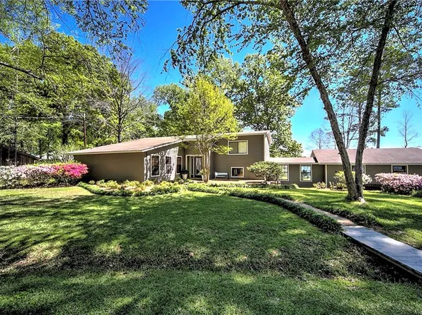 551 Monroe Dr, Natchitoches, LA 71457