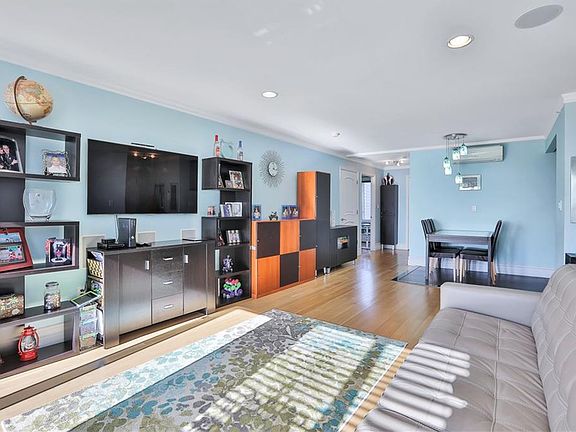 4th image of 3080 W 1st St APT 702