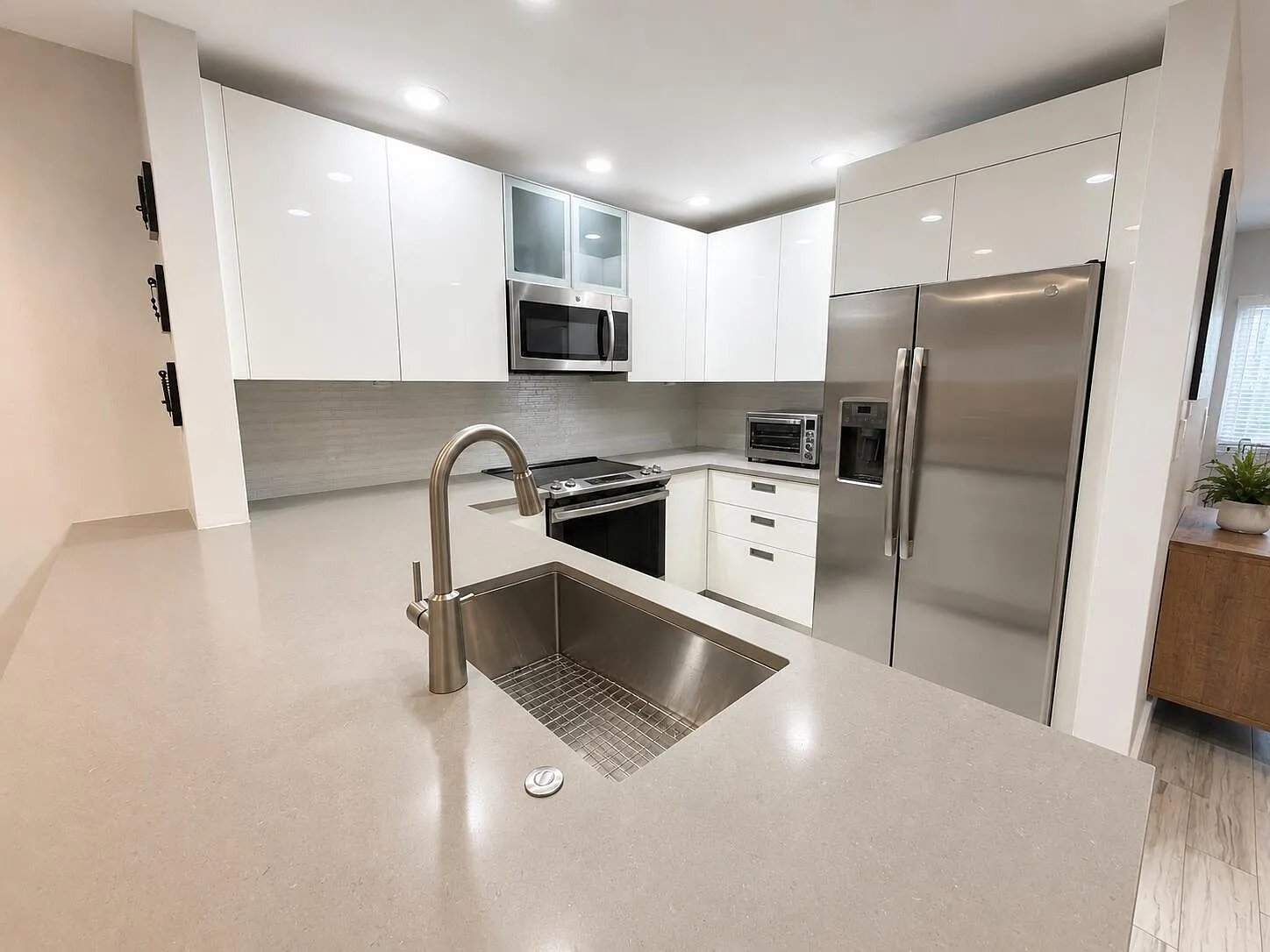 2 bed, 2.5 bath, 1228 sqft, $2,950 — Photo 4