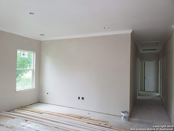 3rd image of 2158 Aransas Ave