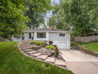 8501 Meadow Lake Pl, New Hope, MN, 55428