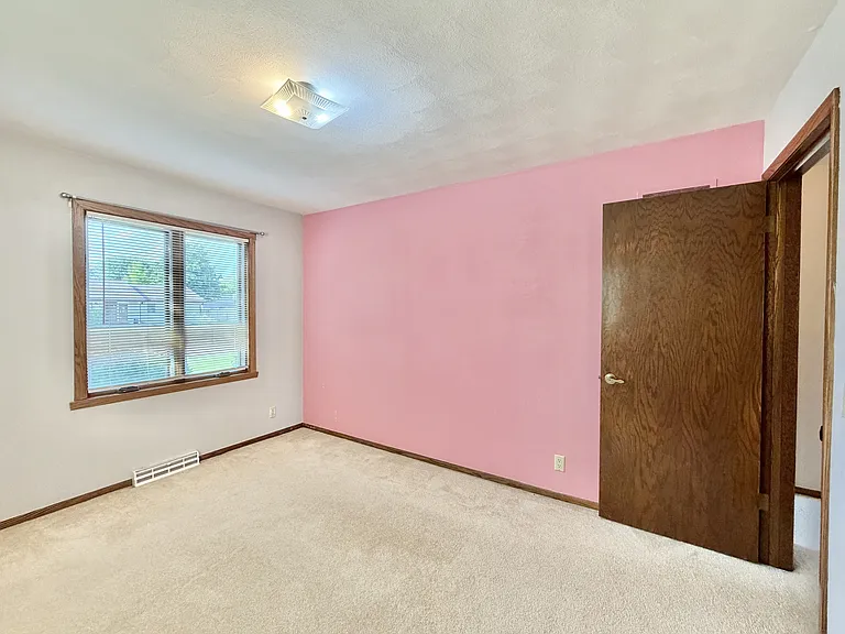 4012 Oldwyck Dr — Photo 11