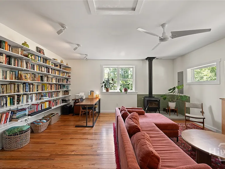 160 Gran Ellen Dr — Photo 17