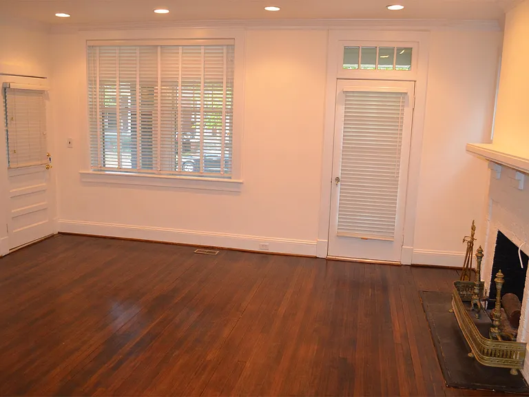 621 W Princess Anne Rd — Photo 17