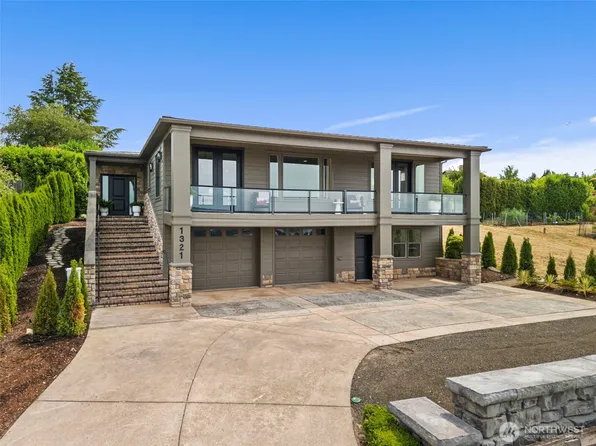 1321 S Sunset Drive, Tacoma, WA 98465