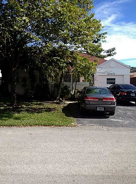 1st image of 20571 SW 103rd Ave