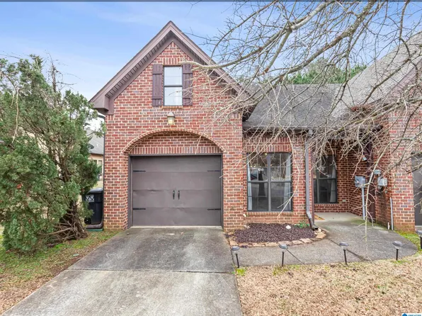 4549 Sterling Glen Cir, Pinson, AL 35126