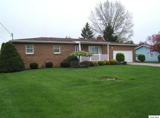 44 Elizabeth St, Fredericktown, OH 43019
