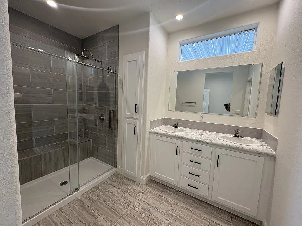 2 bed, 2.0 bath, 1634 sqft, $1,499 — Photo 4