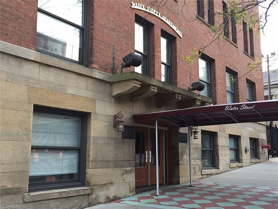 1st image of 1133 W 9th St APT 412